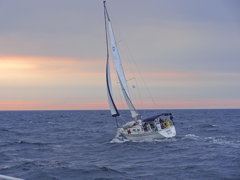 Sailboats For Sale by owner | 1988 Pearson Pearson 33-2